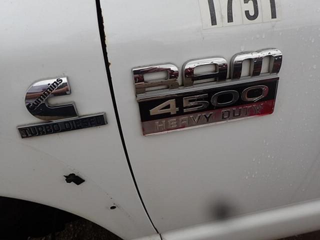 Image of Dodge Ram 4500 equipment image 3