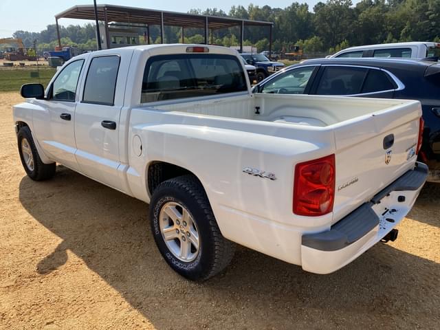 Image of Dodge Dakota equipment image 1