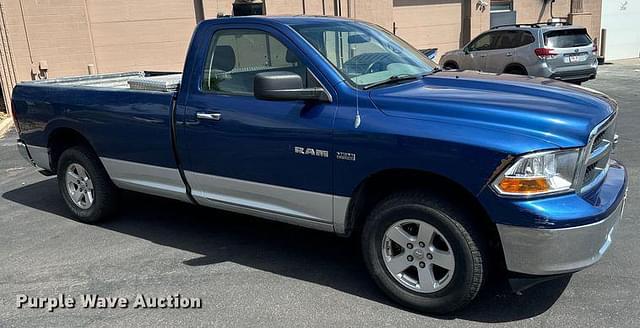 Image of Dodge Ram 1500 equipment image 2