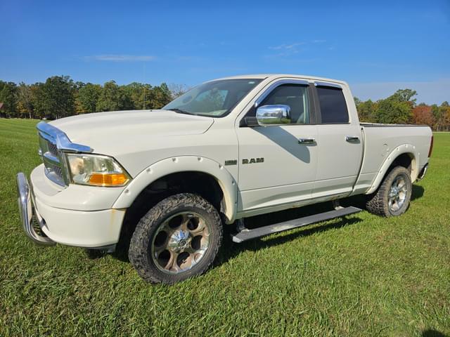 Image of Dodge Ram 1500 equipment image 3