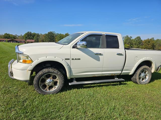 Image of Dodge Ram 1500 equipment image 4