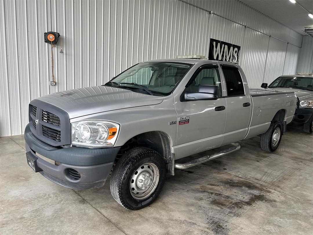 Image of Dodge Ram 2500 Primary image