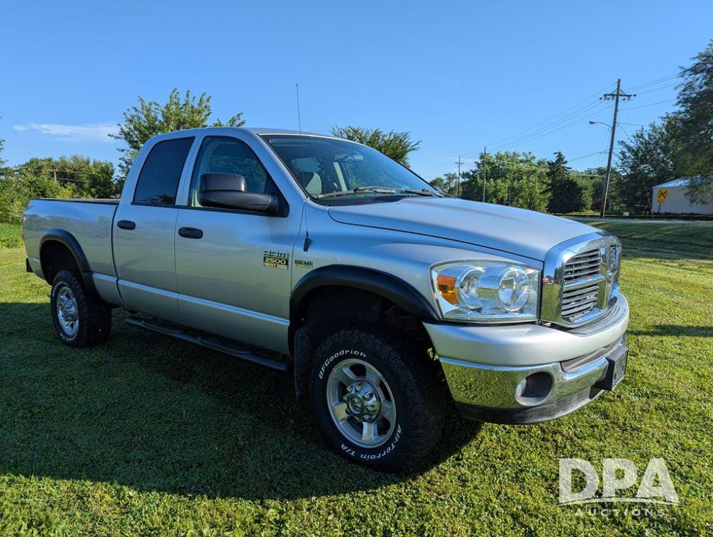 2009 Dodge Ram 2500 Equipment Image0