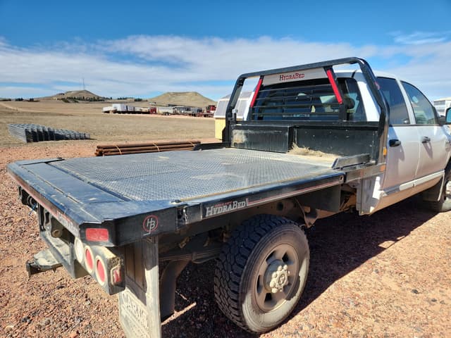 Image of Dodge Ram 2500HD equipment image 3