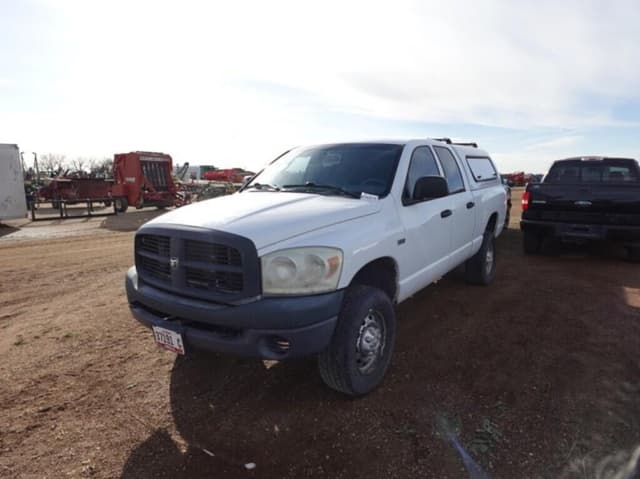 Image of Dodge Ram 2500 equipment image 3
