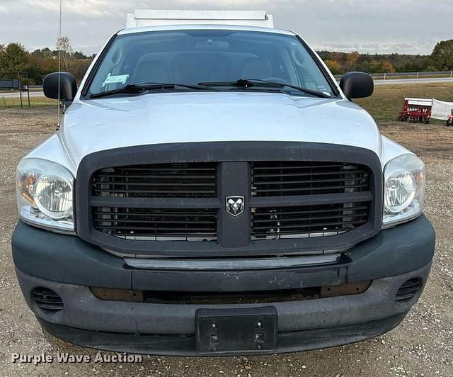 Image of Dodge Ram 2500 equipment image 1