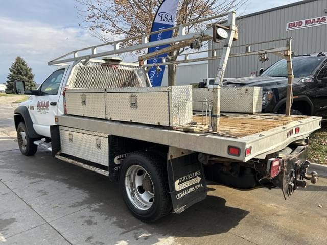 Image of Dodge Ram 4500 equipment image 2