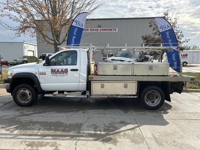 Image of Dodge Ram 4500 equipment image 1