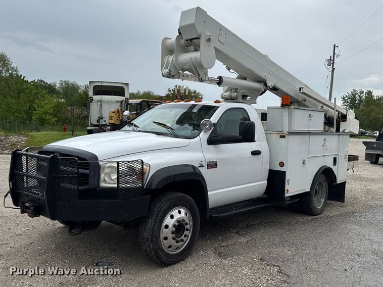 Image of Dodge Ram 5500 Primary image