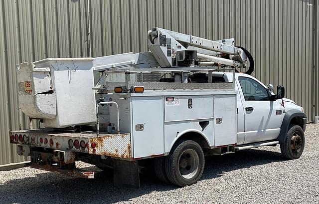 Image of Dodge Ram 5500 equipment image 4