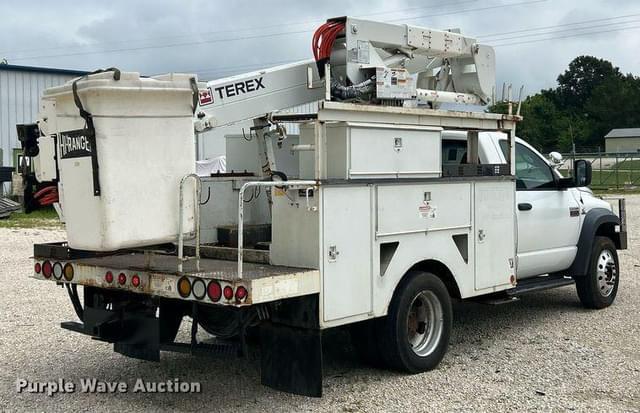 Image of Dodge Ram 5500 equipment image 4