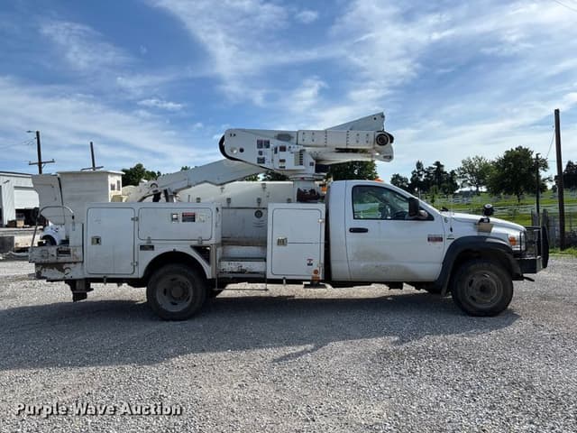 Image of Dodge Ram 5500 equipment image 3