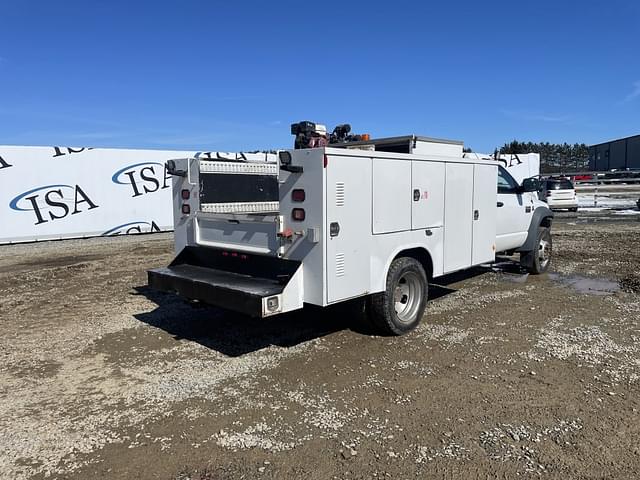 Image of Dodge Ram 5500 equipment image 4