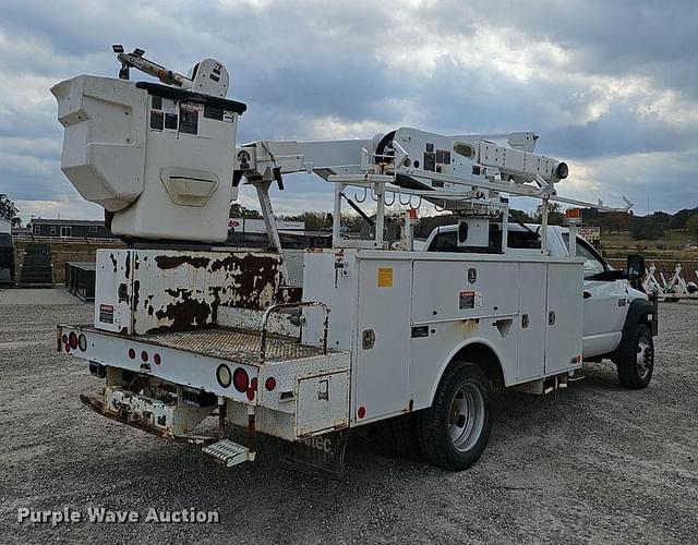 Image of Dodge Ram 5500HD equipment image 4