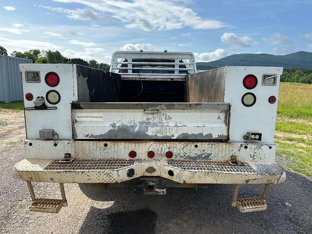 Image of Dodge Ram 5500 equipment image 3