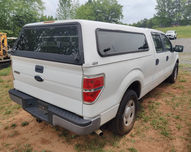 Image of Ford F-150 equipment image 2