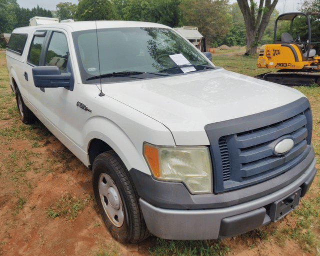 Image of Ford F-150 equipment image 3