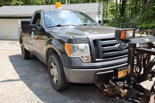 Image of Ford F-150 equipment image 3