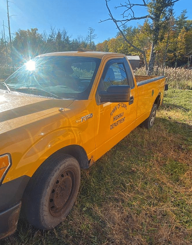 Image of Ford F-150 equipment image 1