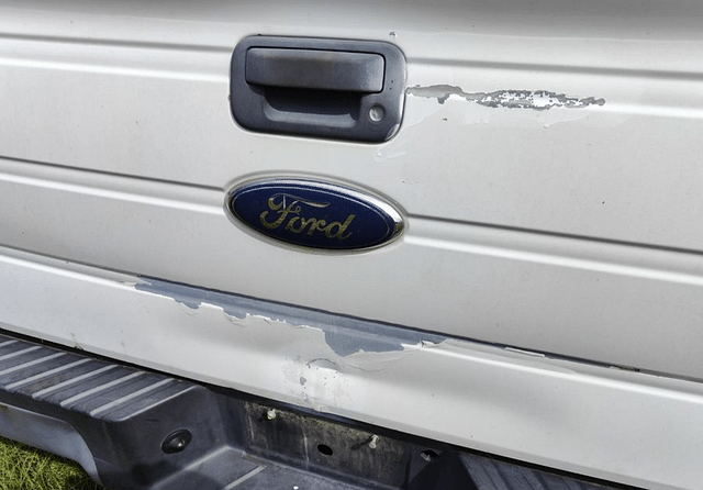 Image of Ford F-150 equipment image 3