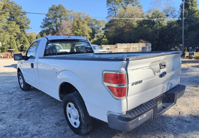 Image of Ford F-150 equipment image 4