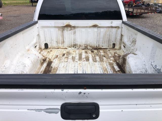 Image of Ford F-150 equipment image 4