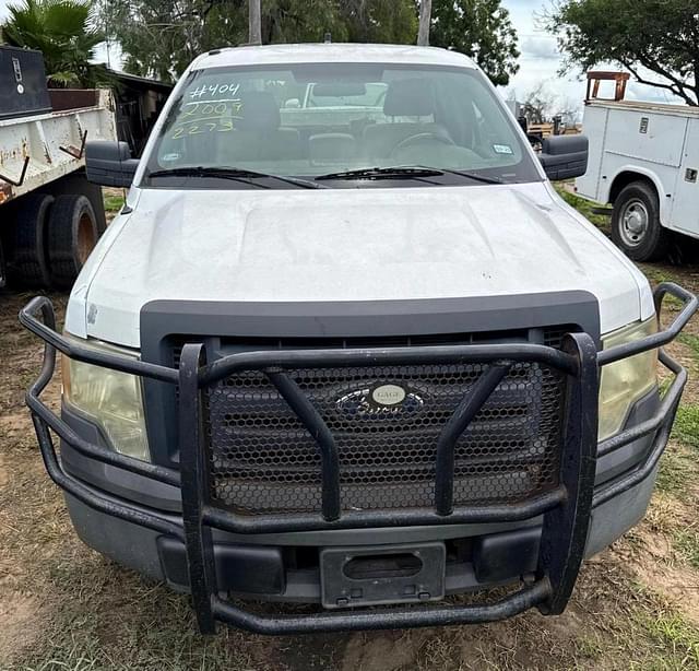 Image of Ford F-150 equipment image 1