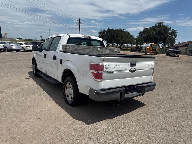 Image of Ford F-150 equipment image 2