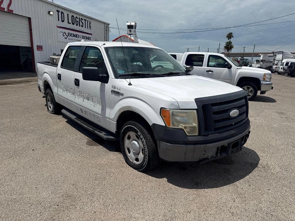 Image of Ford F-150 Primary image