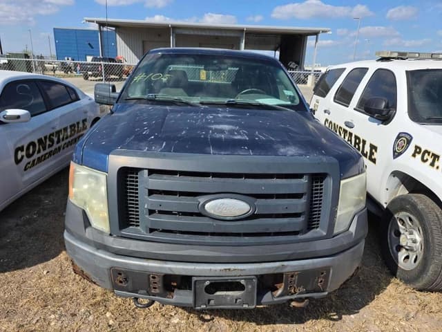 Image of Ford F-150 equipment image 2