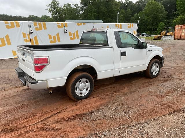 Image of Ford F-150 equipment image 4