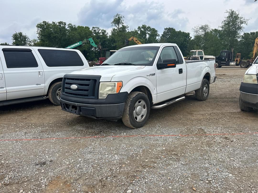 Image of Ford F-150 Primary image