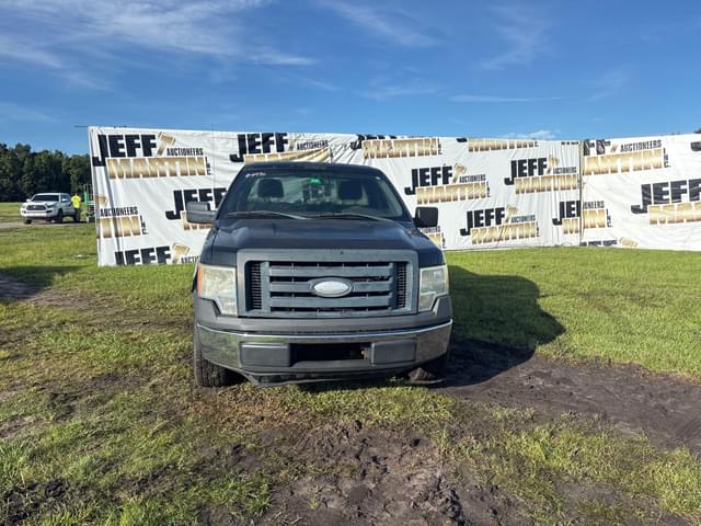 Image of Ford F-150 equipment image 1