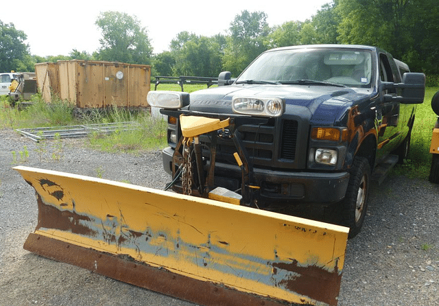 Image of Ford F-250 equipment image 1