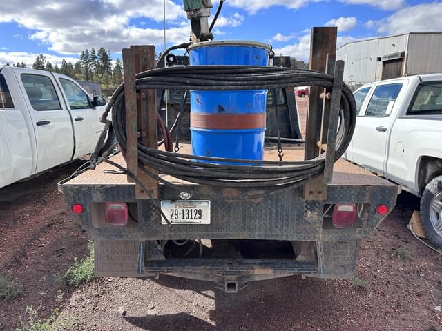 Image of Ford F-250 equipment image 4