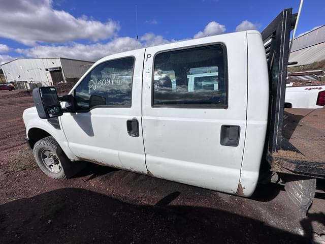 Image of Ford F-250 equipment image 1