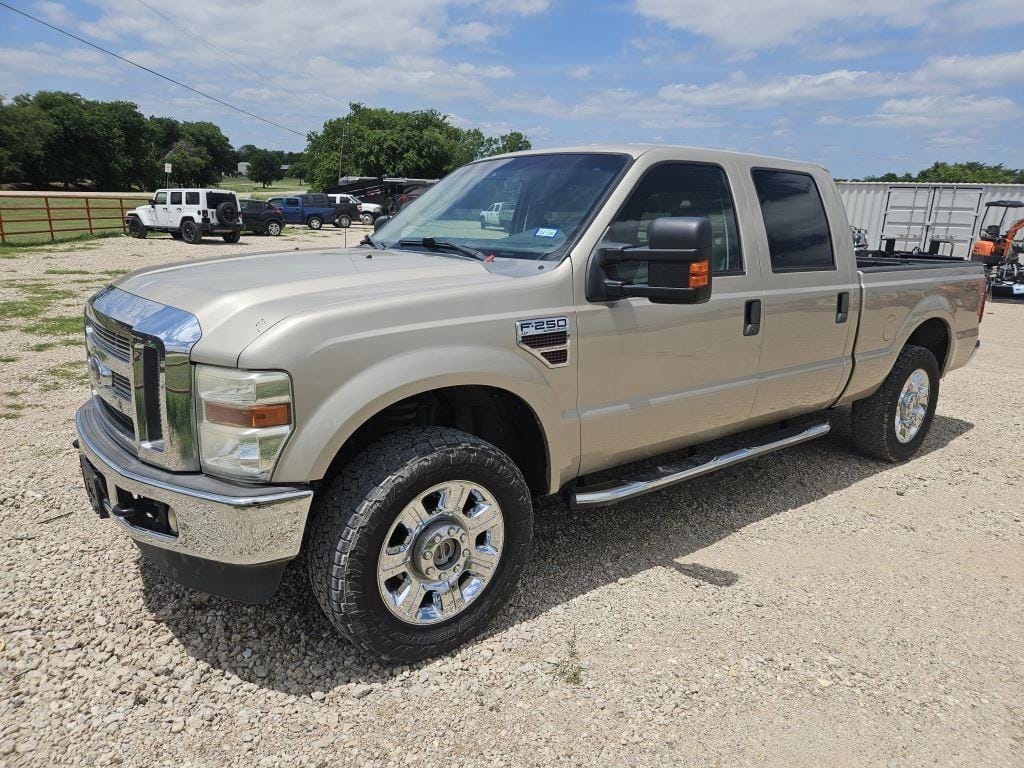 2009 Ford F-250 Equipment Image0