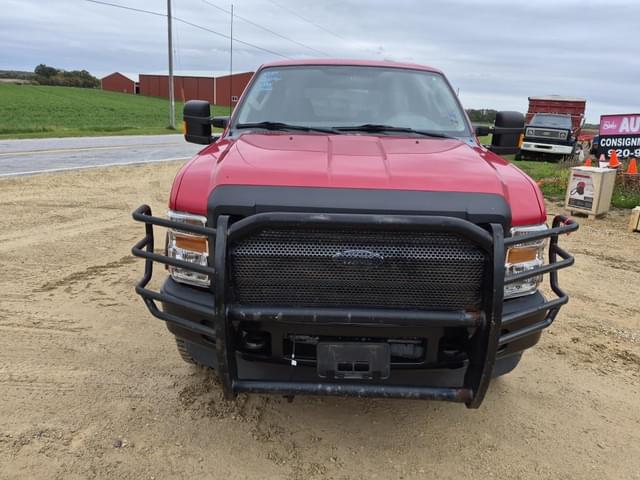 Image of Ford F-250 equipment image 3