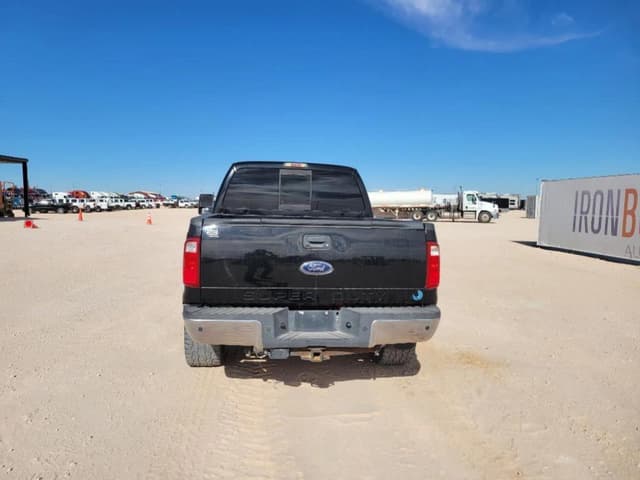 Image of Ford F-250 equipment image 3