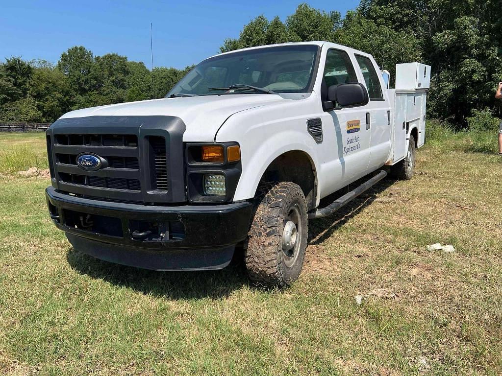 Image of Ford F-250 Primary image