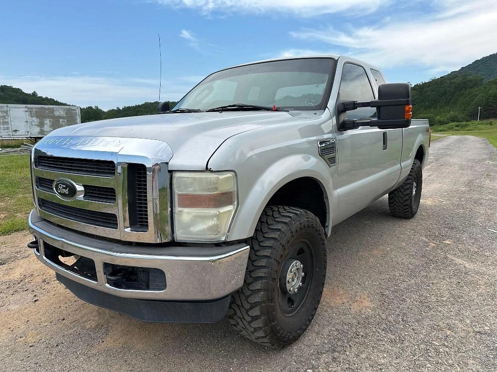 Image of Ford F-250 Primary image