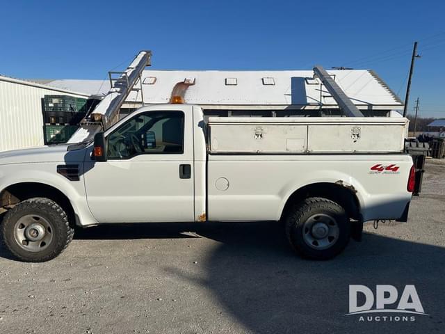 Image of Ford F-250 equipment image 1