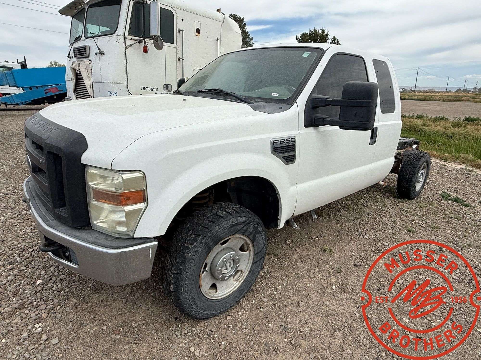 2009 Ford F-250 Equipment Image0