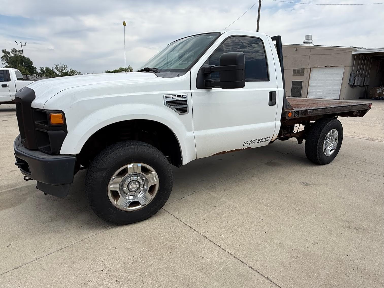 2009 Ford F-250 Equipment Image0