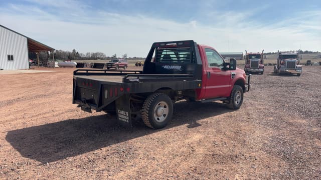 Image of Ford F-250 equipment image 4