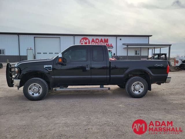 Image of Ford F-250 equipment image 4