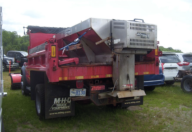 Image of Ford F-450 equipment image 1