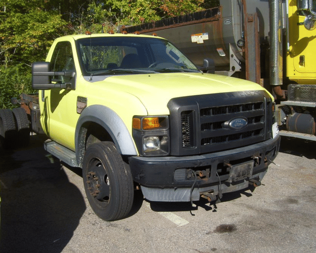 Image of Ford F-450 equipment image 1