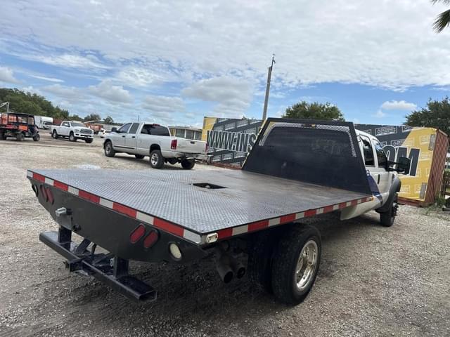 Image of Ford F-450 equipment image 2
