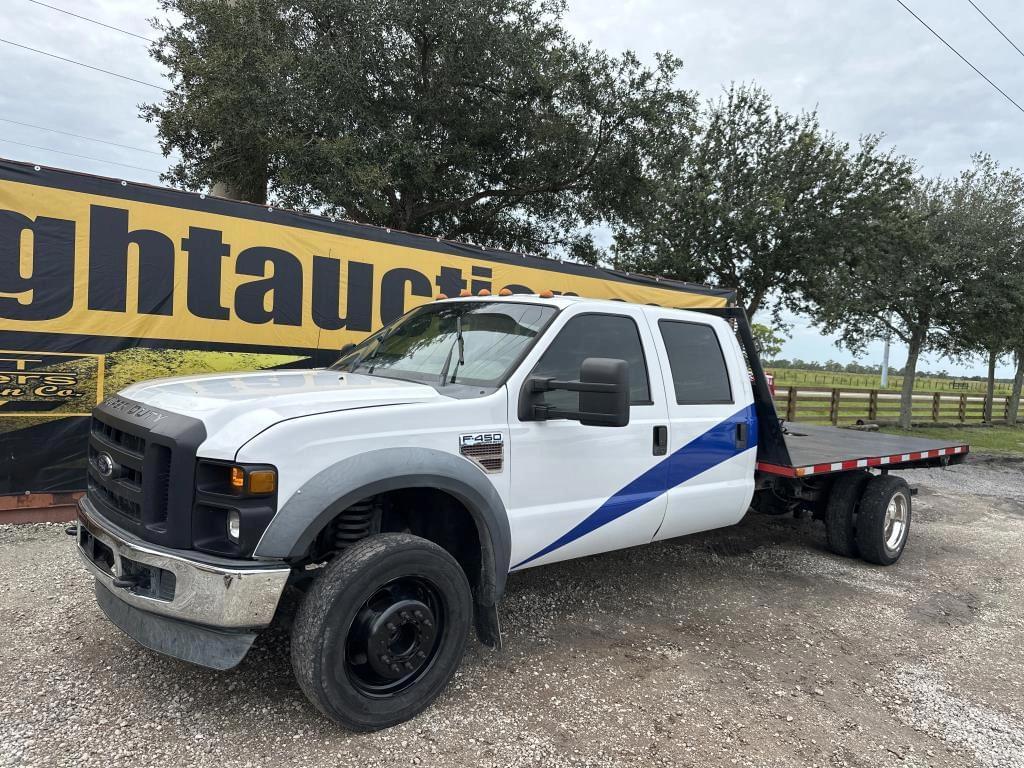 Image of Ford F-450 Primary image